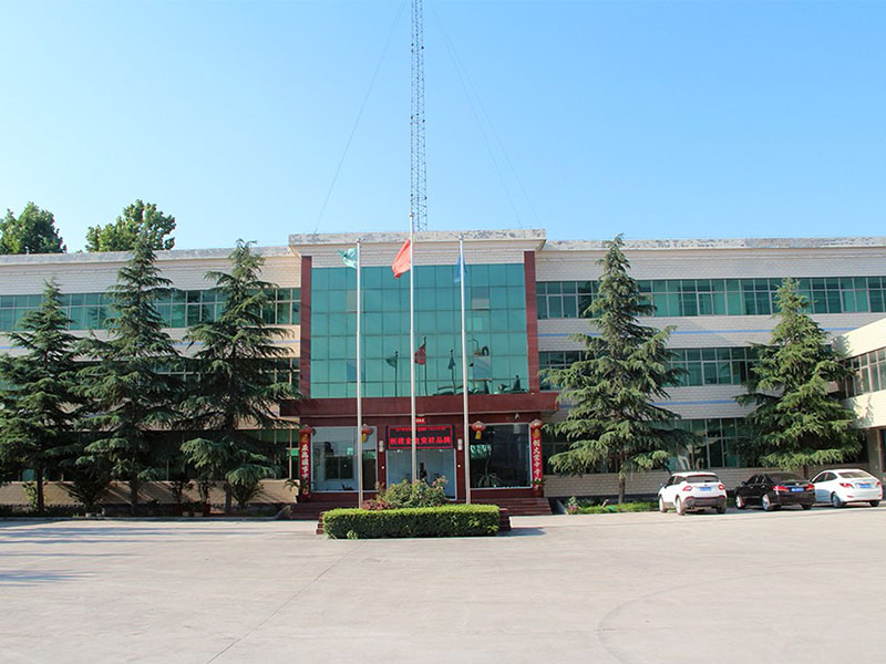 公司響應(yīng)國(guó)家環(huán)保要求，對(duì)企業(yè)進(jìn)行土壤檢測(cè)，各項(xiàng)檢測(cè)結(jié)果均達(dá)標(biāo)